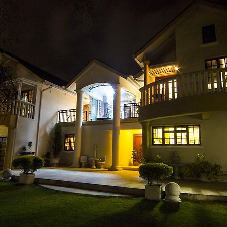 Aristo Manor Hotel Richardsbaai Buitenkant foto