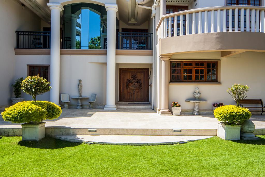Aristo Manor Hotel Richardsbaai Buitenkant foto