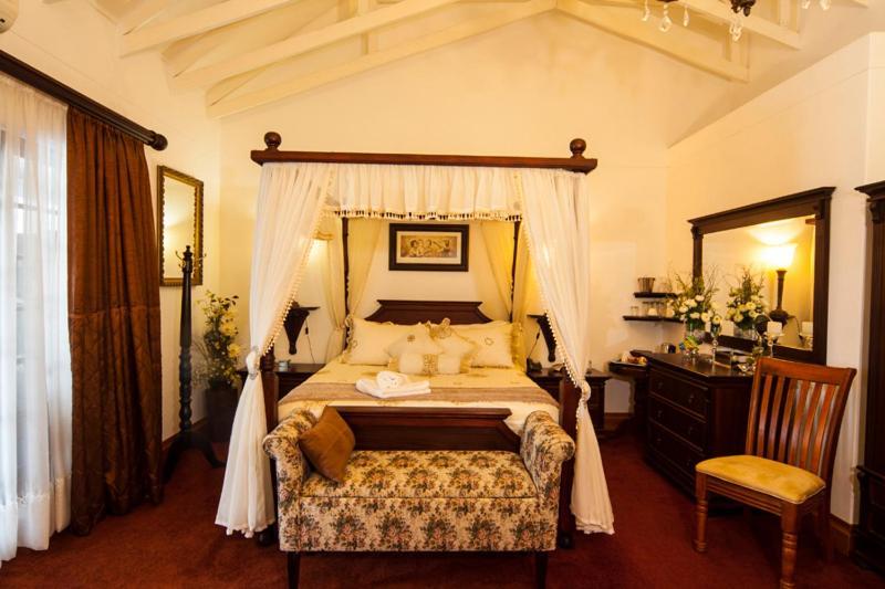 Aristo Manor Hotel Richardsbaai Buitenkant foto